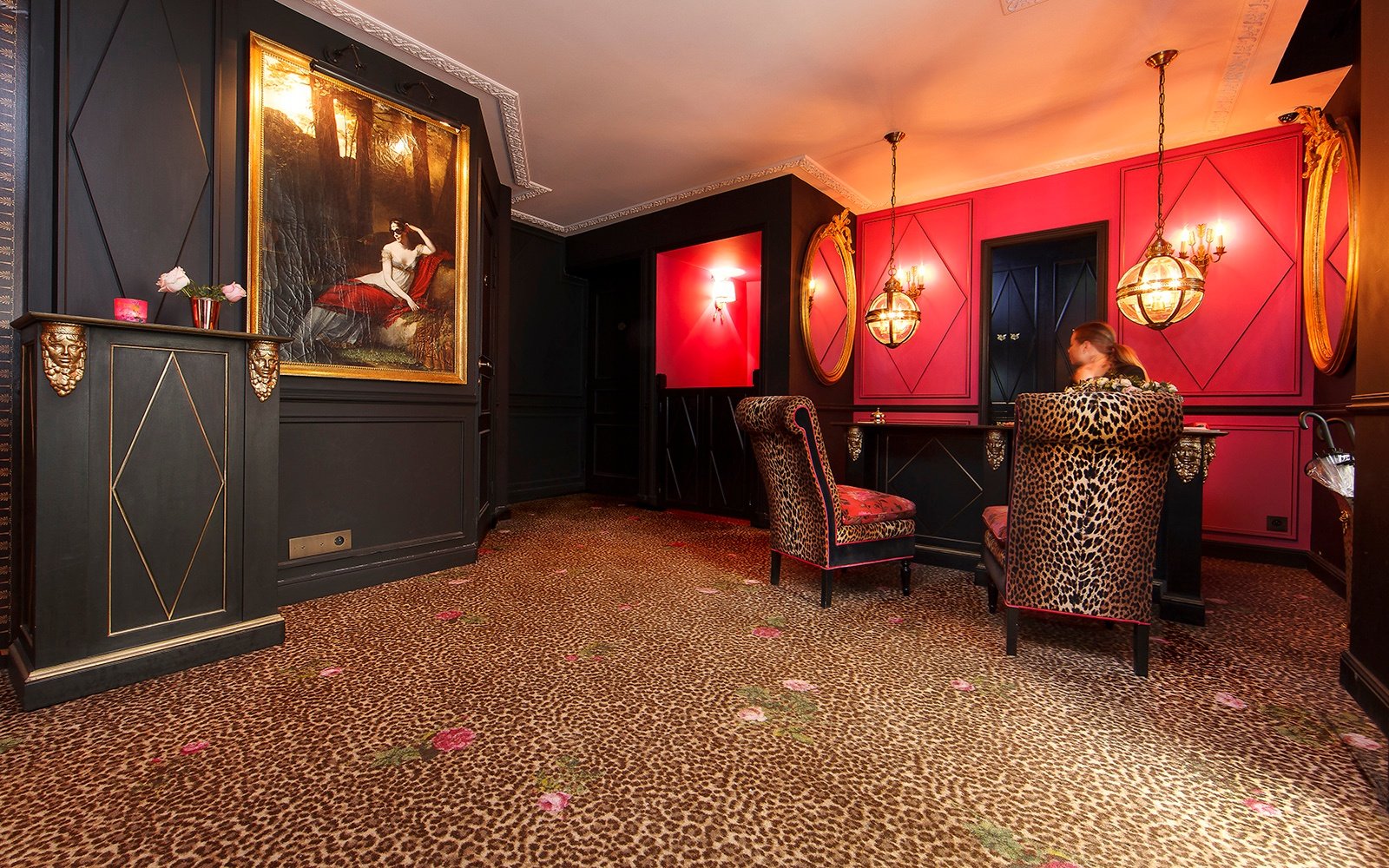 Explore The Intimate And Flamboyant Parisian H Tel De JoBo   POM Hotel JoBo 01 